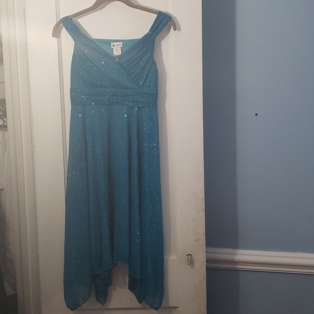 Emily West Girl's Dress 👗 - Picture 1 of 4